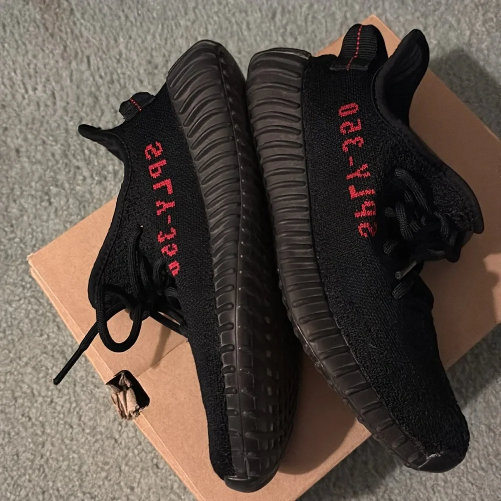 Adidas Yeezy Boost 350 V2 Black and Red Men’s Size 6.5